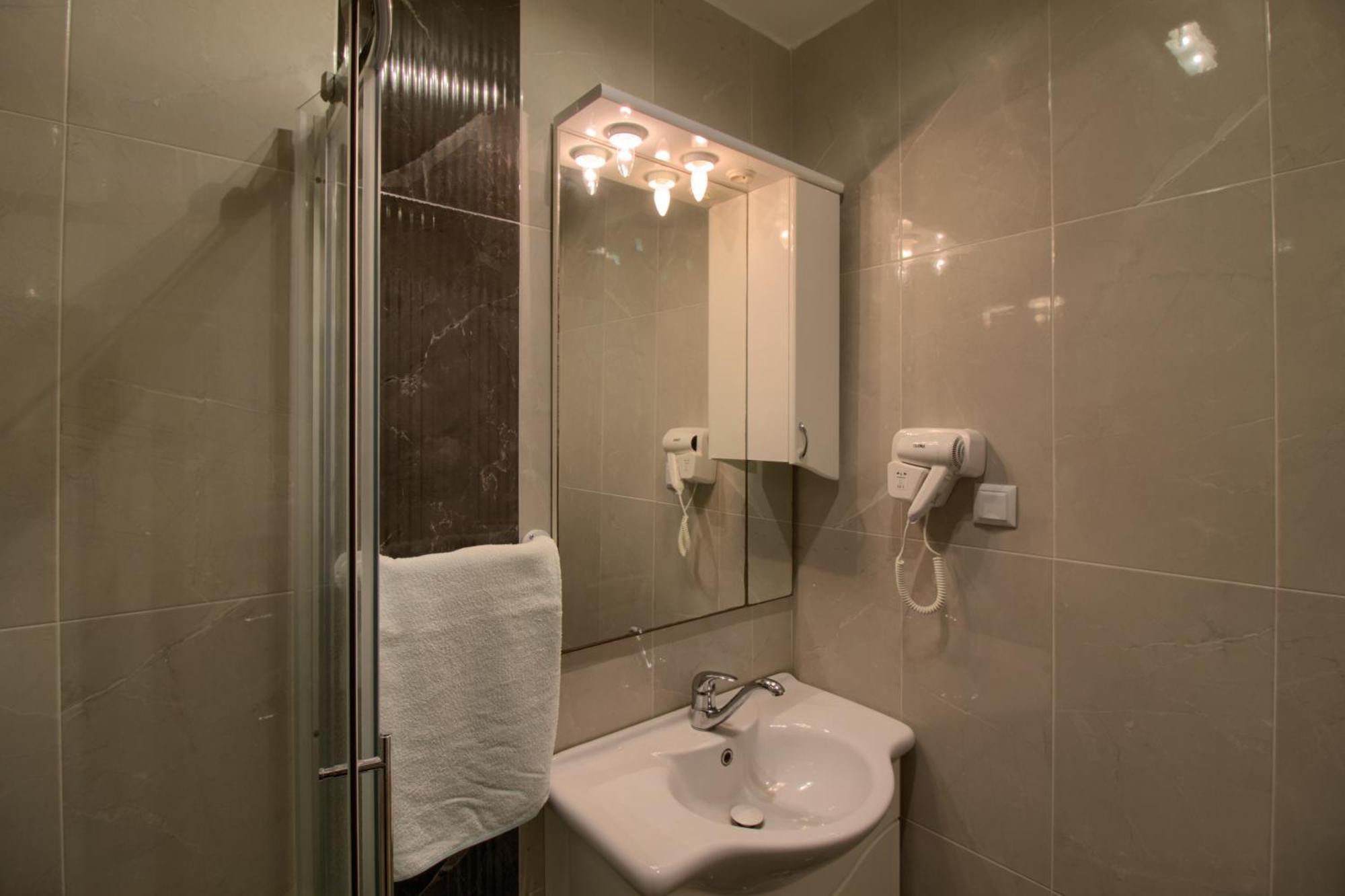 Apartments Sosic II 로비니 외부 사진